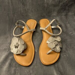 Carlos by Carlos Santana Silver Flower Sandals